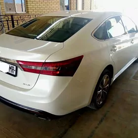 Toyota Avalon 2018