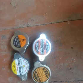 Радиатор крышка