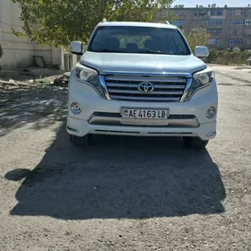 Toyota Land Cruiser Prado 2014