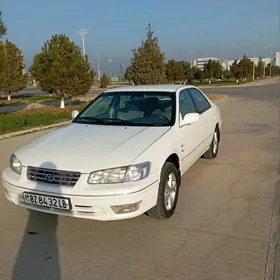 Toyota Camry 1998