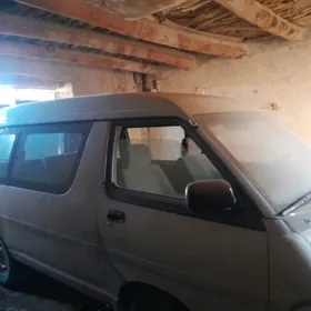 Toyota Town Ace 1995