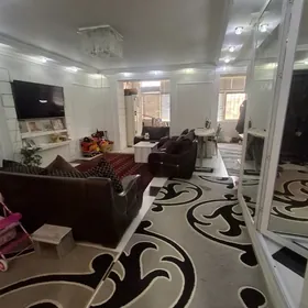 1 мкр Шевченко 2 эт. 3 комнаты