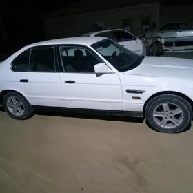 BMW 525 1990
