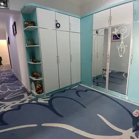 Нефтегаз-Мира 2эт 3ком 135м²