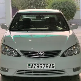 Toyota Camry 2004