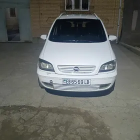 Opel Zafira 2001