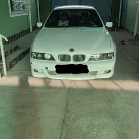 BMW E39 2002