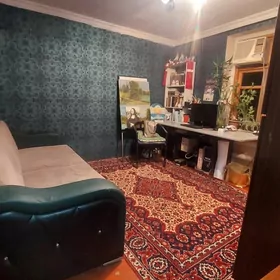 30MKR BOGATYR MAGAZIN 2-KOMNAT 3ETAJ