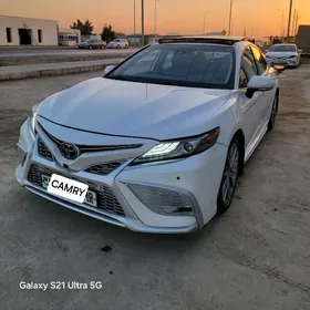 Toyota Camry 2023