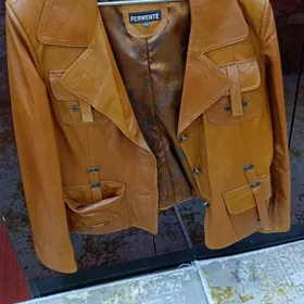 костюм кожа