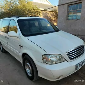 Kia Carnival 2003