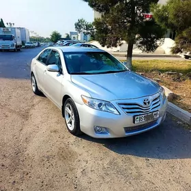 Toyota Camry 2010
