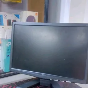 Manitor acer  kompitir