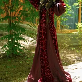 Uçurym koynek /платье для выпу