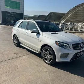 Mercedes-Benz GLE 43 2017