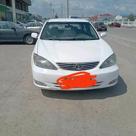 Toyota Camry 2003