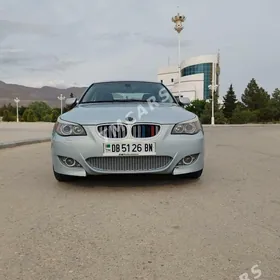 BMW E60 2004