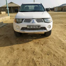 Mitsubishi L200 2007