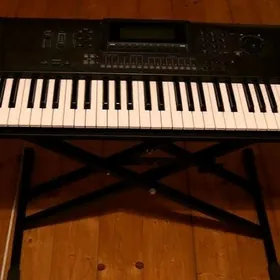 YAMAHA W7 SINTEZATOR