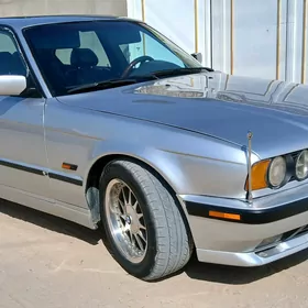 BMW 525 1992