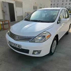 Nissan Versa 2010