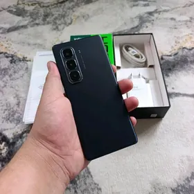 Infinix Hot 50pro+ 16/256gb