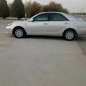Toyota Camry 2005