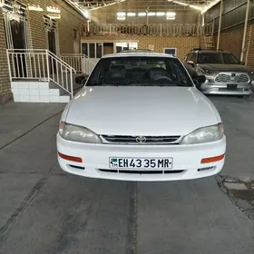 Toyota Camry 1992