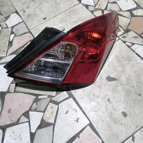 Nissan wersa istop 2012