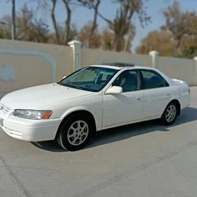 Toyota Camry 1997