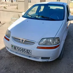Daewoo Kalos 2002