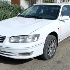Toyota Camry 1997