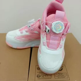 🛼🛼🛼rolik Kradowka