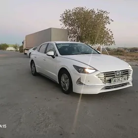 Hyundai Sonata 2020