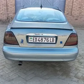Daewoo Leganza 2000