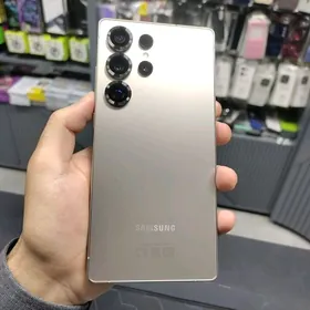 Samsung S25 Ultra