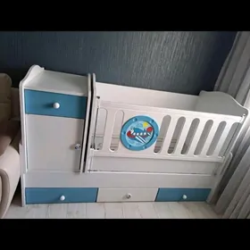 детская кроватка