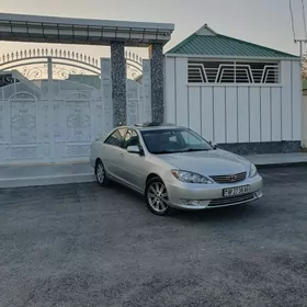 Toyota Camry 2005