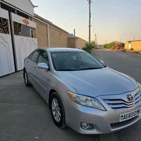 Toyota Camry 2011
