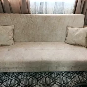 Продаётся диван