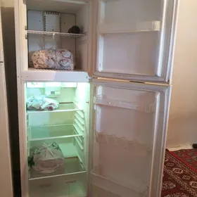 HALADILNIK 1.65/60SM