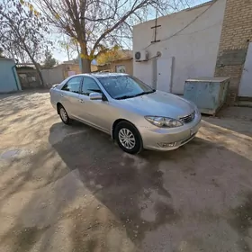 Toyota Camry 2005
