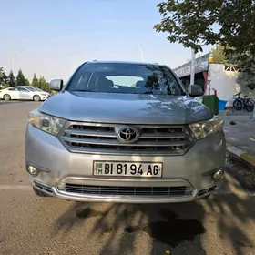 Toyota Highlander 2011