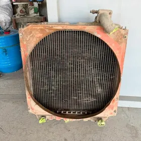 radiator traktor