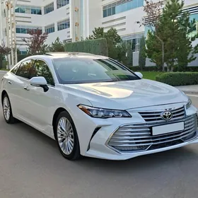 Toyota Avalon 2020