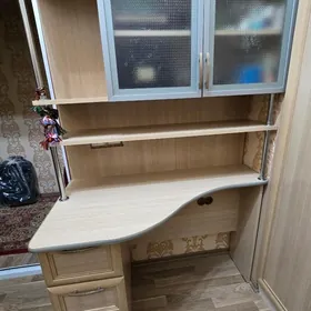 Школьная парта