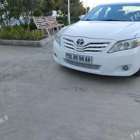 Toyota Camry 2010
