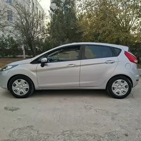 Ford Fiesta 2010