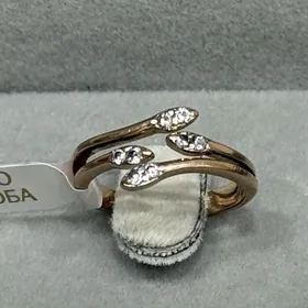 Gyzyl rossiyskiy yuzuk