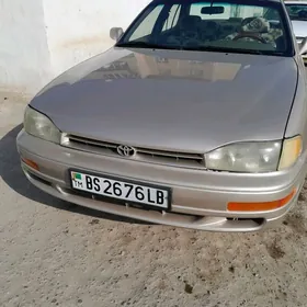 Toyota Camry 1993